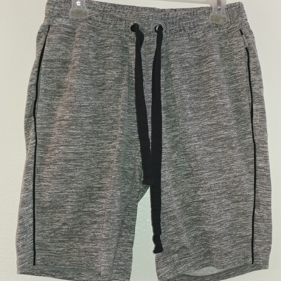 2ist workout/lounge shorts  Sz M - Picture 1 of 7